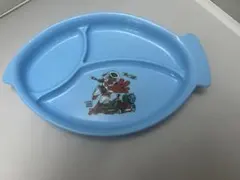 昭和レトロ　魚型のプラスチック皿　スタージンガー1枚