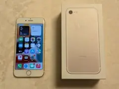美品 Apple iPhone7 32GB SIMフリー