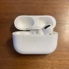 AirPods Pro 第2世代 正規品 充電ケースのみ 値下げ交渉可 - メルカリ