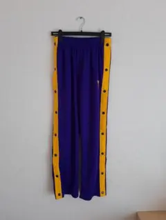 ボタン付きストレートパンツ 紫/オレンジサイズ3XL