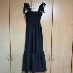 FUN 黒 シャーリングキャミワンピース