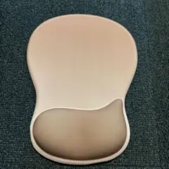 リストレスト付きマウスパッド ベージュのサムネイル