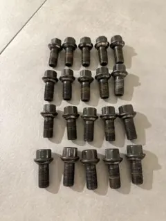 ポルシェ Porsche カイエン ホイールナット 20本セット+ロックナット 