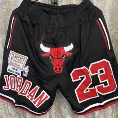 シカゴ ブルズ ジョルダン 23 バスケットパンツ M - メルカリ