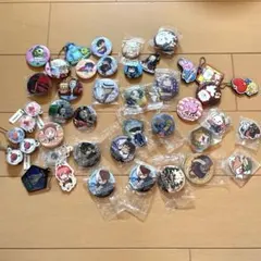 マリッジトキシン 赤倉ちなつ キャラバッジコレクション 缶バッジ 原作