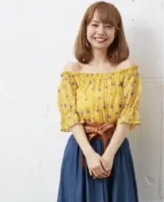 INGNI 花柄　オフショル　M シフォンキャンディー袖