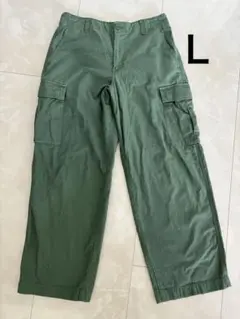 UNIQLO ワイドストレートカーゴパンツ　Lサイズ