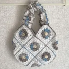 ハンドメイド グラニーバッグ 花 モチーフ編みバック グラニースクエア フリル