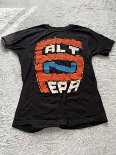 グラフィックプリント 黒 Tシャツ