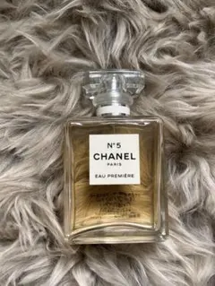 CHANEL N°5 Eau Première 香水