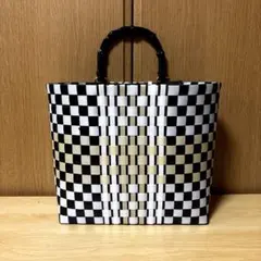 プラカゴ　プラカゴバッグ　黒×白×ベージュ