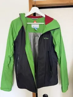 Columbia コロンビア　マウンテンパーカー
