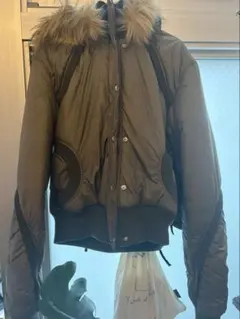 再度出品　beedenダウン　カーキ　s ボタン取れあり 再度出品 beedenダウン カーキ s ボタン取れあり