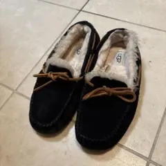 UGG 黒 モカシン スエード