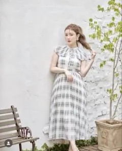 tocco ２ＷＡＹケープカラー付きシアーチェックシフォンプリーツワンピース