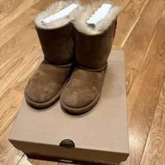 UGG T MEILANI DOTS ブーツ サイズ9