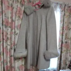 グレー ファー付きウールコート25000円物‼️