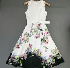 テッドベイカーCAMYLLEノースリーブフラワードレス　白　サイズ0