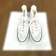 ホワイト　ハイカット シューズ　コンバース23.5