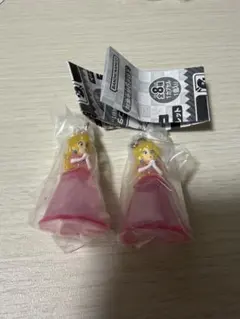 スーパーマリオめじるしアクセサリー2 ピーチ姫2個セット　カプセルトイ