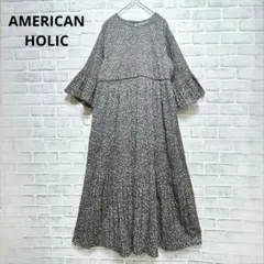 【アメリカンホリック】 花柄ワンピース M 黒 小花柄 フレア 体系カバー