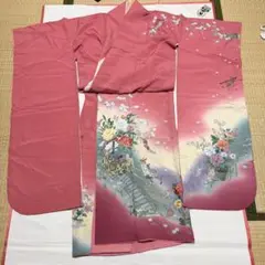 正絹 振袖 着物 刺繍 花御所車柄 伊達えり2枚付きのサムネイル