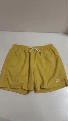 Nike イエロー ショートパンツ XL
