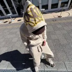 シナワールド　Syna World セットアップ　上下込み価格　未開封