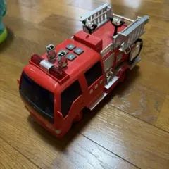 トミカ改造 自作品 いすゞフォワード 消防水難救助車(ボート付き