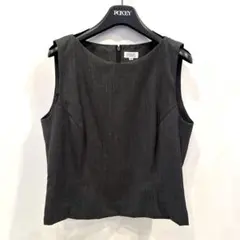 FOXEY フォクシー 新品　未着用 ノースリーブのサムネイル