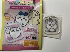 ちいかわ　アクリルキーホルダー3 あのこ
