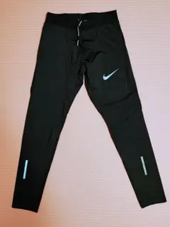 【激安価格】Nike Dri-FIT ブラックランニングタイツ メンズS