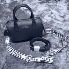 【 新品未使用 】Guess ミニ ボストン バッグ 黒 2WAY ストラップ付