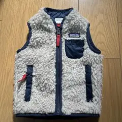 patagonia ベビーベスト 6-12M アイボリー/ネイビー