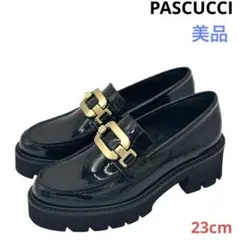 〈美品〉PASCUCCI パスクッチ【23】ラウンドトウメタルバックルローファーのサムネイル