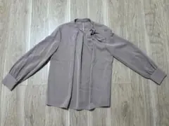 薄ピンクリボン付き　長袖ブラウス　ROPE PICNIC