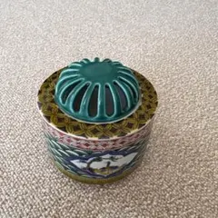 九谷焼　香炉　と　花瓶