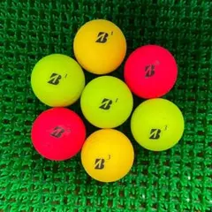 【63】ブリヂストン 色々 マットカラーボール 30個 ロストボール Bのサムネイル