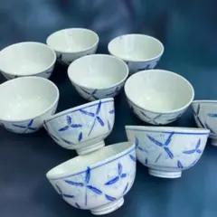 (583箱10)染め付け技の青い線模様のアンティークな手描き湯飲み10個セット