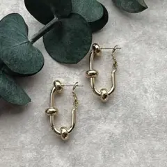 スライドリング&チャンキースクエアフープピアス