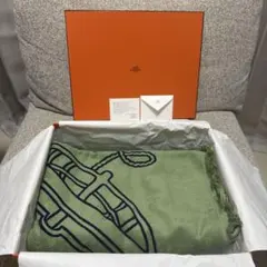 Item thumbnail for item 05e5de54-712a-45e0-91f7-18e84848a49d