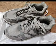 ワークマン　ハイバウンスバラストウォーク