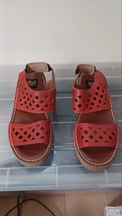 ​ ​JS Heartlavel サンダル24cm 傷があります ​