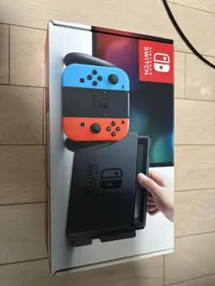 Nintendo Switch 本体 ネオンブルー・ネオンレッド