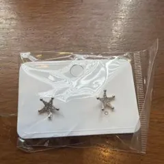 星型シルバーピアス(両耳用)