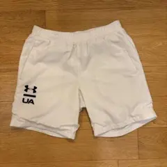 UNDER ARMOUR ショートパンツ ホワイトのサムネイル