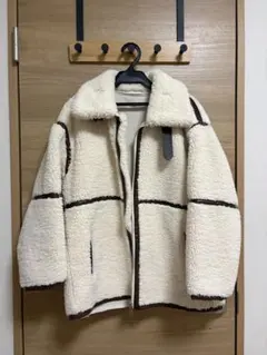 アイボリー ボアジャケット ブラウントリム