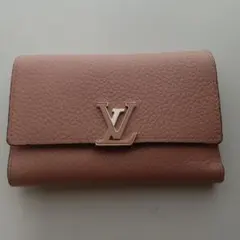 ルイ・ヴィトン カプシーヌ コンパクト 折り財布