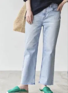 upper hights◆センタープレスライトブルーデニムパンツ