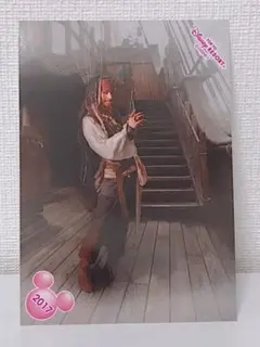 Item thumbnail for item f52180d3-0fe6-4ada-ba7c-57e49a34c06e